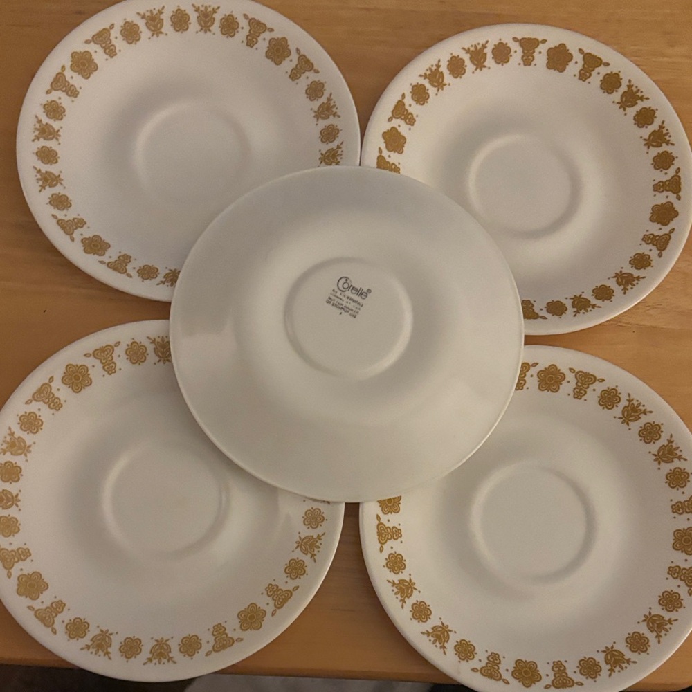 Corelle Butterfly White and Gold Floral Saucers. Set of 5 - Picture 2 of 3